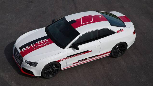 Com esse motor, conectado a um câmbio automático de oito marchas e com sistema de tração integral, o RS5 TDI concept dispõe de 380 cavalos de potência | <a href="https://preprod.quatrorodas.abril.com.br/noticias/fabricantes/audi-revela-rs5-tdi-concept-784351.shtml" rel="migration"></a> Com esse motor, conectado a um câmbio automático de oito marchas e com sistema de tração integral, o RS5 TDI concept dispõe de 380 cavalos de potência | <a href="https://preprod.quatrorodas.abril.com.br/noticias/fabricantes/audi-revela-rs5-tdi-concept-784351.shtml" rel="migration"></a>