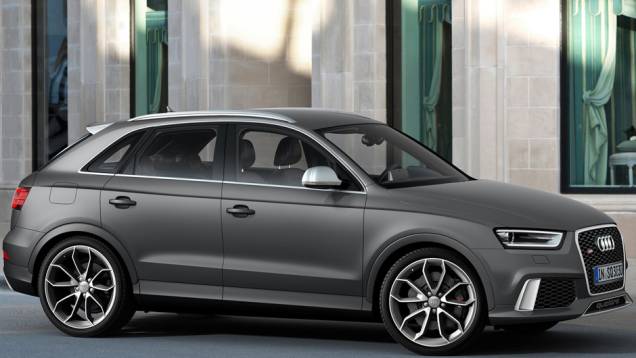 O utilitário esportivo de alta performance teve preço definido em R$ 273,6 mil pela montadora alemã | <a href="https://preprod.quatrorodas.abril.com.br/noticias/fabricantes/audi-rs-q3-chega-r-273-6-mil-786183.shtml" rel="migration">Leia mais</a> O utilitário esportivo de alta performance teve preço definido em R$ 273,6 mil pela montadora alemã | <a href="https://preprod.quatrorodas.abril.com.br/noticias/fabricantes/audi-rs-q3-chega-r-273-6-mil-786183.shtml" rel="migration">Leia mais</a>