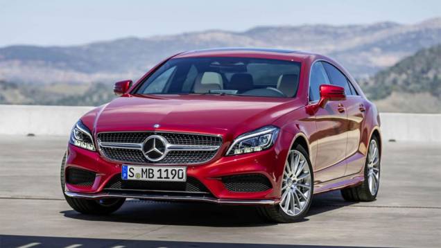 A marca alemã também renovou a gama de motorizações, sendo que agora todas atendem às rígidas normas de emissões de poluentes Euro6 | <a href="https://preprod.quatrorodas.abril.com.br/noticias/fabricantes/mercedes-benz-apresenta-novo-cls-786489.shtml" rel="migration">Leia mais</a> A marca alemã também renovou a gama de motorizações, sendo que agora todas atendem às rígidas normas de emissões de poluentes Euro6 | <a href="https://preprod.quatrorodas.abril.com.br/noticias/fabricantes/mercedes-benz-apresenta-novo-cls-786489.shtml" rel="migration">Leia mais</a>