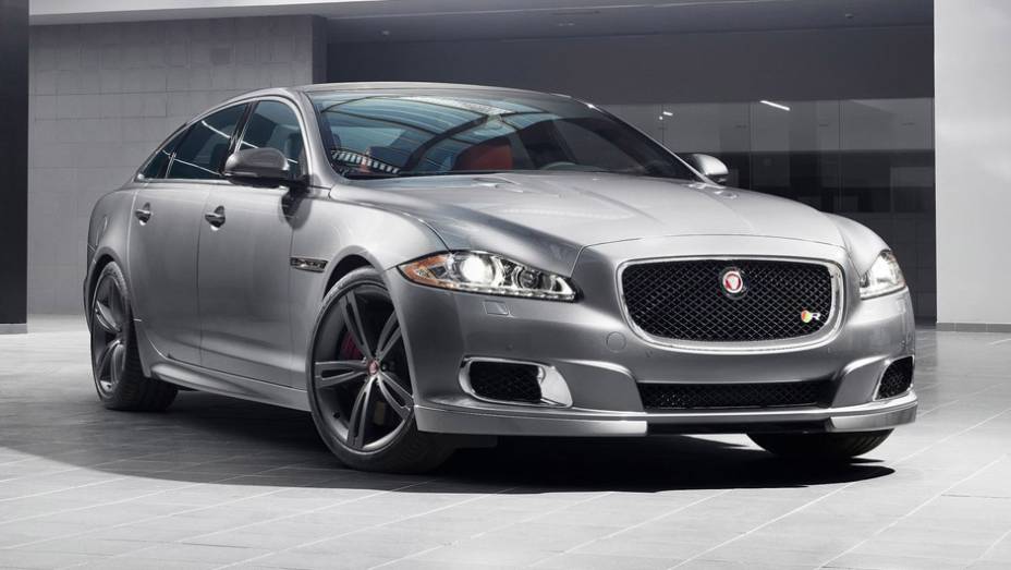 2ª) Jaguar - 87 problemas em cada 100 carros (PP100) | <a href="https://preprod.quatrorodas.abril.com.br/noticias/mercado/eua-carros-porsche-tem-melhor-percepcao-inicial-qualidade-diz-estudo-786536.shtml" rel="migration">Leia mais</a>