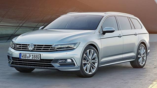 Se o comprimento total caiu em 2 centímetros, o espaço entre-eixos aumentou 7,9 cm, ampliando o espaço interno | <a href="https://preprod.quatrorodas.abril.com.br/noticias/fabricantes/volkswagen-apresenta-novo-passat-788079.shtml" rel="migration">Leia mais</a> Se o comprimento total caiu em 2 centímetros, o espaço entre-eixos aumentou 7,9 cm, ampliando o espaço interno | <a href="https://preprod.quatrorodas.abril.com.br/noticias/fabricantes/volkswagen-apresenta-novo-passat-788079.shtml" rel="migration">Leia mais</a>