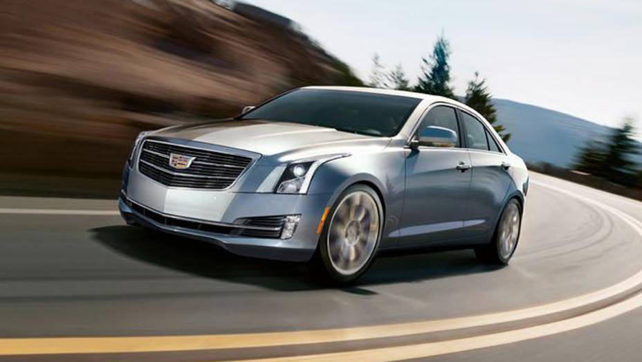 A Cadillac apresentou o modelo 2015 do ATS | <a href="https://preprod.quatrorodas.abril.com.br/noticias/fabricantes/cadillac-revela-ats-2015-790438.shtml" rel="migration">Leia mais</a>