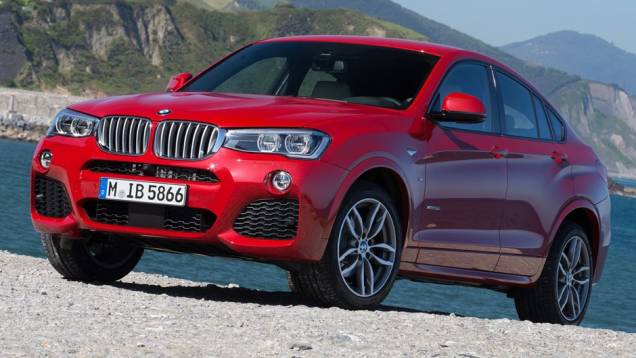 BMW X4 | <a href="https://preprod.quatrorodas.abril.com.br/noticias/mercado/candidatos-carro-ano-2015-europa-sao-revelados-791548.shtml" rel="migration">Leia mais</a> BMW X4 | <a href="https://preprod.quatrorodas.abril.com.br/noticias/mercado/candidatos-carro-ano-2015-europa-sao-revelados-791548.shtml" rel="migration">Leia mais</a>