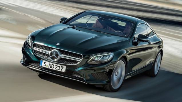 Mercedes-Benz Classe S Coupe | <a href="https://preprod.quatrorodas.abril.com.br/noticias/mercado/candidatos-carro-ano-2015-europa-sao-revelados-791548.shtml" rel="migration">Leia mais</a> Mercedes-Benz Classe S Coupe | <a href="https://preprod.quatrorodas.abril.com.br/noticias/mercado/candidatos-carro-ano-2015-europa-sao-revelados-791548.shtml" rel="migration">Leia mais</a>
