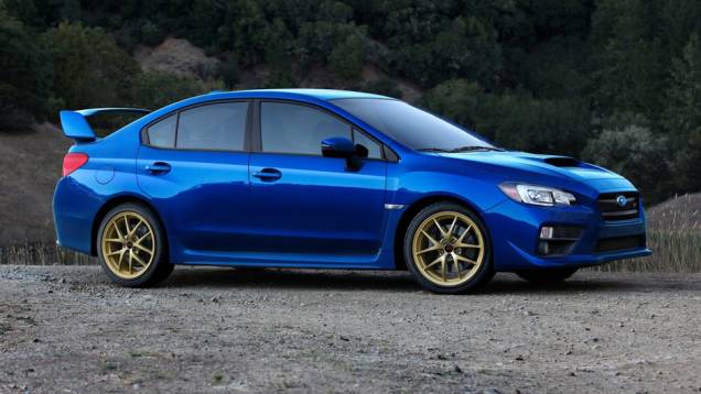 Subaru WRX STI | <a href="https://preprod.quatrorodas.abril.com.br/noticias/mercado/candidatos-carro-ano-2015-europa-sao-revelados-791548.shtml" rel="migration">Leia mais</a> Subaru WRX STI | <a href="https://preprod.quatrorodas.abril.com.br/noticias/mercado/candidatos-carro-ano-2015-europa-sao-revelados-791548.shtml" rel="migration">Leia mais</a>