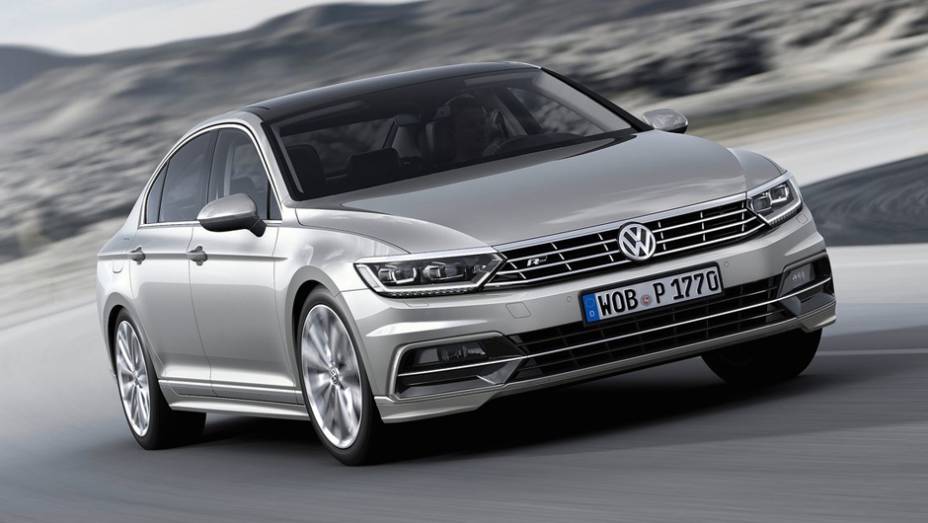 Volkswagen Passat | <a href="https://preprod.quatrorodas.abril.com.br/noticias/mercado/candidatos-carro-ano-2015-europa-sao-revelados-791548.shtml" rel="migration">Leia mais</a>
