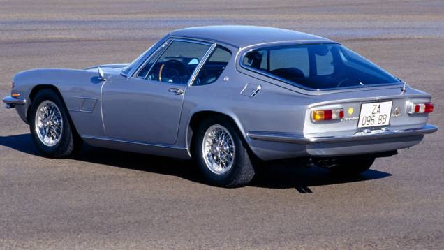 Ponto culminante da evolução dos primeiros Maserati de rua, o Mistral ainda adotava o seis-cilindros em linha do 3500 GT | <a href="https://preprod.quatrorodas.abril.com.br/reportagens/classicos/maserati-100-anos-792281.shtml" rel="migration">Leia mais</a> Ponto culminante da evolução dos primeiros Maserati de rua, o Mistral ainda adotava o seis-cilindros em linha do 3500 GT | <a href="https://preprod.quatrorodas.abril.com.br/reportagens/classicos/maserati-100-anos-792281.shtml" rel="migration">Leia mais</a>