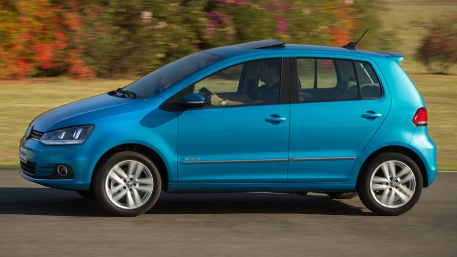 Quando voc&ecirc; o observa pela primeira vez, percebe que seu visual ficou "em dia" com outros modelos da montadora | <a href="https://preprod.quatrorodas.abril.com.br/carros/lancamentos/volkswagen-fox-797087.shtml" rel="migration">Leia mais</a>