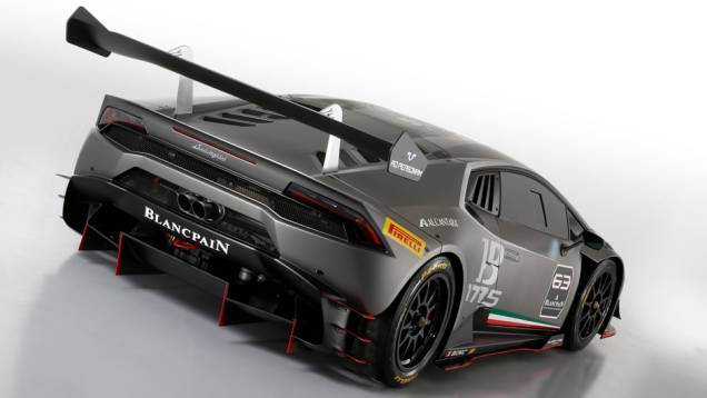 Da mesma maneira, o motor 5.2 V10 naturalmente aspirado entrega 611 cavalos de potência, um aumento de 10 cv | <a href="https://preprod.quatrorodas.abril.com.br/noticias/fabricantes/lamborghini-oficializa-huracan-super-trofeo-797510.shtml" rel="migration">Leia mais</a> Da mesma maneira, o motor 5.2 V10 naturalmente aspirado entrega 611 cavalos de potência, um aumento de 10 cv | <a href="https://preprod.quatrorodas.abril.com.br/noticias/fabricantes/lamborghini-oficializa-huracan-super-trofeo-797510.shtml" rel="migration">Leia mais</a>