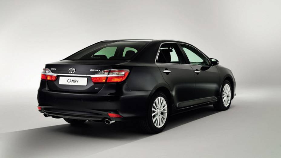 Outra parte mexida foi o para-choque traseiro | <a href="https://preprod.quatrorodas.abril.com.br/noticias/fabricantes/toyota-mostra-camry-2015-global-moscou-797983.shtml" rel="migration">Leia mais</a> Outra parte mexida foi o para-choque traseiro | <a href="https://preprod.quatrorodas.abril.com.br/noticias/fabricantes/toyota-mostra-camry-2015-global-moscou-797983.shtml" rel="migration">Leia mais</a>