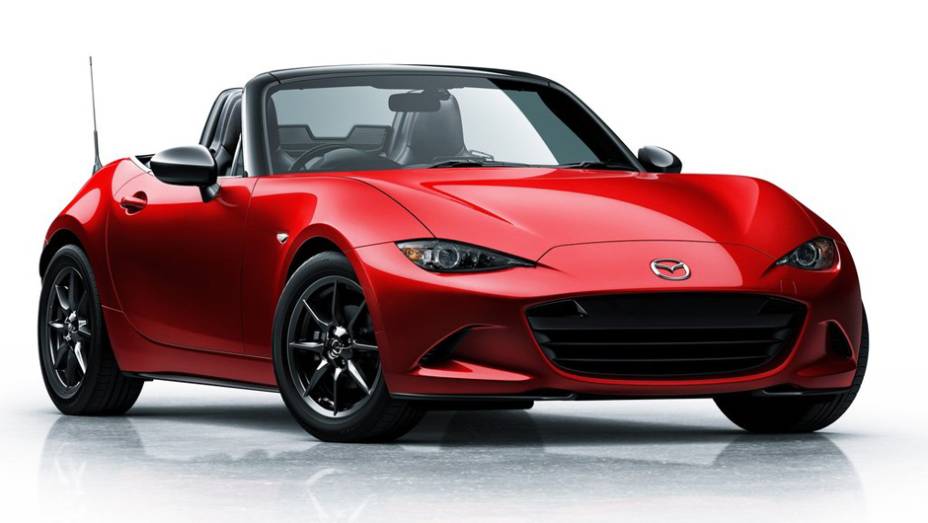 A Mazda lançou oficialmente nesta quinta-feira (4) a quarta geração do seu conversível MX-5 Miata | <a href="https://preprod.quatrorodas.abril.com.br/noticias/fabricantes/mazda-lanca-mx-5-miata-2016-798858.shtml" rel="migration">Leia mais</a>