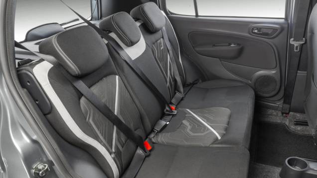 Fiat Novo Uno 2015 | <a href="https://preprod.quatrorodas.abril.com.br/carros/lancamentos/fiat-novo-uno-2015-798881.shtml" rel="migration">Leia mais</a> Fiat Novo Uno 2015 | <a href="https://preprod.quatrorodas.abril.com.br/carros/lancamentos/fiat-novo-uno-2015-798881.shtml" rel="migration">Leia mais</a>