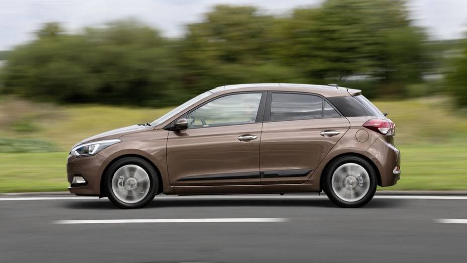 O renovado hatch havia sido apresentado anteriormente no mercado indiano | <a href="https://preprod.quatrorodas.abril.com.br/noticias/saloes/paris-2014/hyundai-detalhes-i20-europeu-798794.shtml" rel="migration">Leia mais</a>