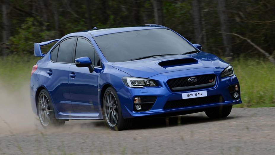 Vers&atilde;o de perfomance &eacute; equipada com motor Boxer Turbo 2.5 de 305 cv | <a href="https://preprod.quatrorodas.abril.com.br/noticias/fabricantes/subaru-apresenta-wrx-salao-automovel-806204.shtml" rel="migration">Leia mais</a>