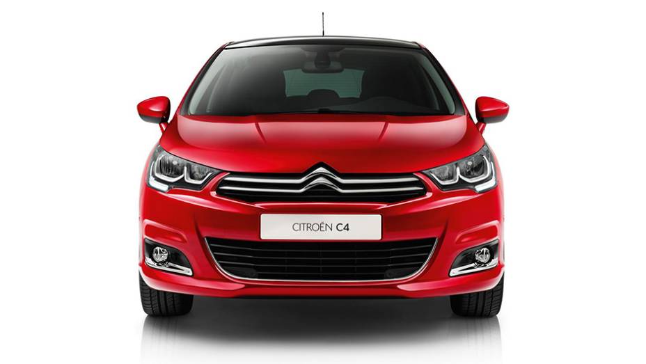 No que diz respeito &agrave; motoriza&ccedil;&atilde;o, o C4 tem blocos j&aacute; adequados &agrave; regulamenta&ccedil;&atilde;o Euro6 de emiss&atilde;o de poluentes | <a href="https://preprod.quatrorodas.abril.com.br/noticias/fabricantes/citroen-promove-facelift-c4-europa-820030.shtml" rel="migration">Leia mais</a>
