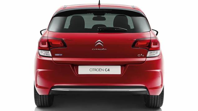 Quanto aos motores a diesel, o BlueHDi entrega 100 cv e 25,9 mkgf, enquanto o BlueHDi 120 rende 120 cv e 30,6 mkgf | <a href="https://preprod.quatrorodas.abril.com.br/noticias/fabricantes/citroen-promove-facelift-c4-europa-820030.shtml" rel="migration">Leia mais</a> Quanto aos motores a diesel, o BlueHDi entrega 100 cv e 25,9 mkgf, enquanto o BlueHDi 120 rende 120 cv e 30,6 mkgf | <a href="https://preprod.quatrorodas.abril.com.br/noticias/fabricantes/citroen-promove-facelift-c4-europa-820030.shtml" rel="migration">Leia mais</a>