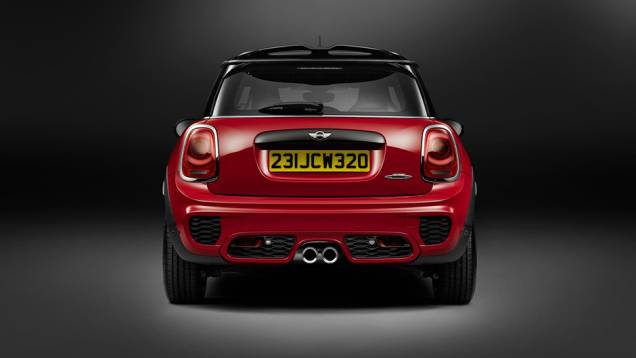 Assim, o John Cooper Works é considerado o mais potente já fabricado pela marca | <a href="https://preprod.quatrorodas.abril.com.br/noticias/saloes/detroit-2015/vazam-imagens-novo-mini-john-cooper-works-820017.shtml" rel="migration">Leia mais</a> Assim, o John Cooper Works é considerado o mais potente já fabricado pela marca | <a href="https://preprod.quatrorodas.abril.com.br/noticias/saloes/detroit-2015/vazam-imagens-novo-mini-john-cooper-works-820017.shtml" rel="migration">Leia mais</a>