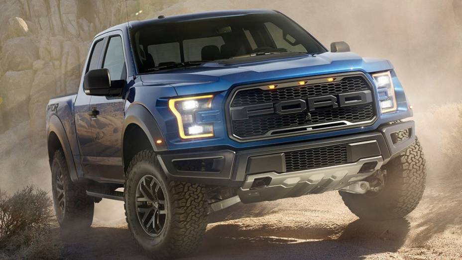 As picapes também têm vez no Salão de Detroit, e, nesta segunda-feira, a Ford mostrou a nova F-150 Raptor | <a href="https://preprod.quatrorodas.abril.com.br/noticias/saloes/detroit-2015/ford-revela-picape-f-150-raptor-2017-825040.shtml" rel="migration">Leia mais</a>