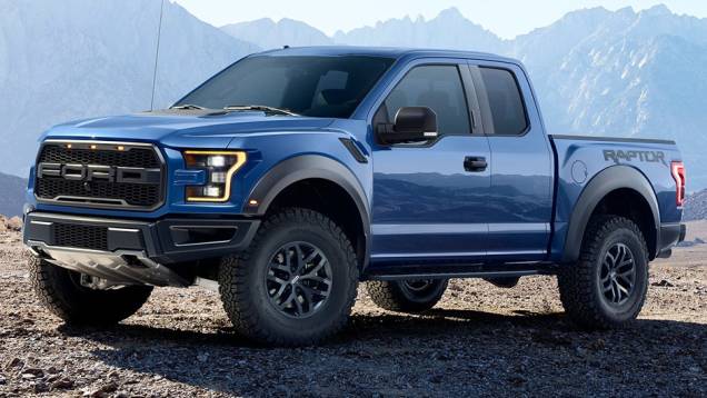 O robusto chega como uma cara totalmente nova, principalmente por conta da dianteira, que apresenta faróis de LED integrados e grade com a inscrição Ford | <a href="https://preprod.quatrorodas.abril.com.br/noticias/saloes/detroit-2015/ford-revela-picape-f-150-rapto" rel="migration"></a> O robusto chega como uma cara totalmente nova, principalmente por conta da dianteira, que apresenta faróis de LED integrados e grade com a inscrição Ford | <a href="https://preprod.quatrorodas.abril.com.br/noticias/saloes/detroit-2015/ford-revela-picape-f-150-rapto" rel="migration"></a>