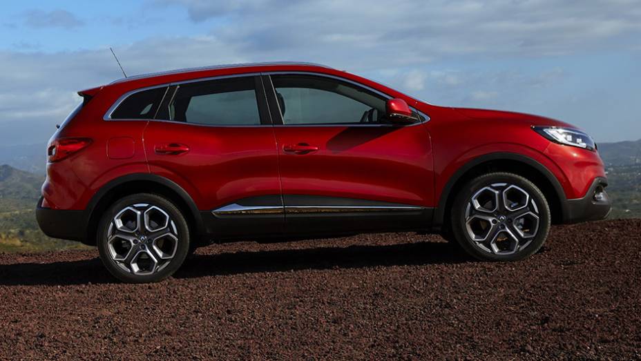 A montadora francesa optou por guardar as especifica&ccedil;&otilde;es t&eacute;cnicas de motoriza&ccedil;&atilde;o dele para o evento su&iacute;&ccedil;o | <a href="https://preprod.quatrorodas.abril.com.br/noticias/saloes/genebra-2015/renault-kadjar-revelado-831000.shtml" rel="migration">Leia mais</a>