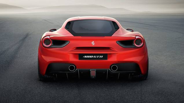 Com tração traseira, o esportivo ainda vem equipado com transmissão de dupla embreagem de sete marchas | <a href="https://preprod.quatrorodas.abril.com.br/noticias/saloes/genebra-2015/ferrari-lanca-488-gtb-motor-v8-biturbo-831400.shtml" rel="migration">Leia mais</a> Com tração traseira, o esportivo ainda vem equipado com transmissão de dupla embreagem de sete marchas | <a href="https://preprod.quatrorodas.abril.com.br/noticias/saloes/genebra-2015/ferrari-lanca-488-gtb-motor-v8-biturbo-831400.shtml" rel="migration">Leia mais</a>