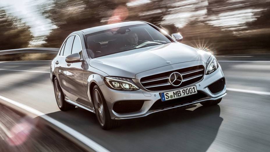 Mercedes-Benz Classe C | <a href="https://preprod.quatrorodas.abril.com.br/noticias/mercado/finalistas-2015-premio-carro-mundial-ano-sao-revelados-834088.shtml" rel="migration">Leia mais</a>