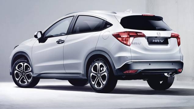 O destaque fica por conta das duas opções de motorização: 1.5 a gasolina e 1.6 a diesel | <a href="https://preprod.quatrorodas.abril.com.br/noticias/saloes/genebra-2015/honda-apresenta-versao-europeia-hr-v-837303.shtml" rel="migration">Leia mais</a> O destaque fica por conta das duas opções de motorização: 1.5 a gasolina e 1.6 a diesel | <a href="https://preprod.quatrorodas.abril.com.br/noticias/saloes/genebra-2015/honda-apresenta-versao-europeia-hr-v-837303.shtml" rel="migration">Leia mais</a>