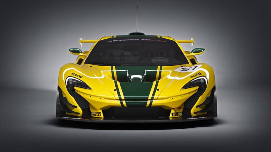 Desses 1.000 cv, 800 cv s&atilde;o derivados do bloco 3.8 V8 biturbo e 200 cv adv&ecirc;m de um motor el&eacute;trico | <a href="https://preprod.quatrorodas.abril.com.br/noticias/saloes/genebra-2015/mclaren-p1-gtr-revelado-837420.shtml" rel="migration">Leia mais</a>