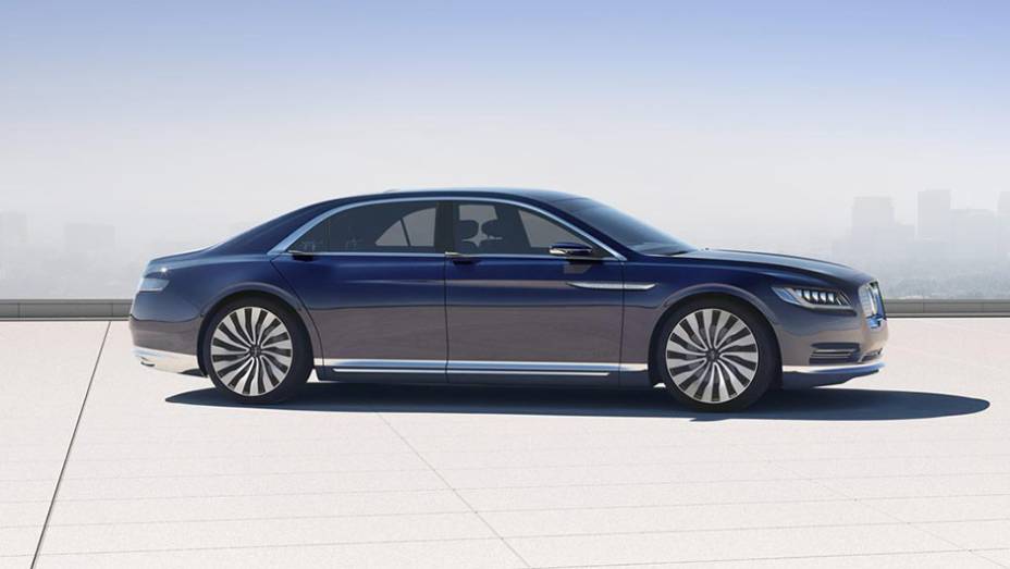 Visualmente, destaque para as maçanetas "escondidas" e pelas rodas de alumínio de 21 polegadas | <a href="https://preprod.quatrorodas.abril.com.br/noticias/saloes/new-york-2015/lincoln-ressuscita-nome-continental-carro-conceito-851946.shtml" rel="migration">Leia mais</a> Visualmente, destaque para as maçanetas "escondidas" e pelas rodas de alumínio de 21 polegadas | <a href="https://preprod.quatrorodas.abril.com.br/noticias/saloes/new-york-2015/lincoln-ressuscita-nome-continental-carro-conceito-851946.shtml" rel="migration">Leia mais</a>