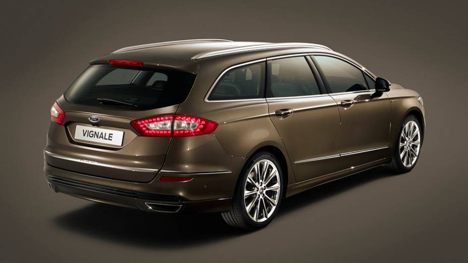 Cinco op&ccedil;&otilde;es de motoriza&ccedil;&atilde;o estar&atilde;o dispon&iacute;veis, oferecendo entre 178 e 237 cv | <a href="https://preprod.quatrorodas.abril.com.br/noticias/fabricantes/ford-revela-versao-producao-vignale-mondeo-856002.shtml" rel="migration">Leia mais</a>