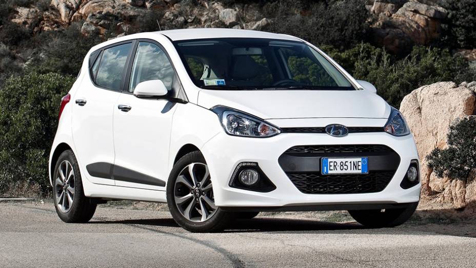 O pequenino Hyundai i10 completou o p&oacute;dio, com 93,59% | <a href="https://preprod.quatrorodas.abril.com.br/noticias/fabricantes/reino-unido-lexus-is-eleito-melhor-carro-857460.shtml" rel="migration">Leia mais</a>