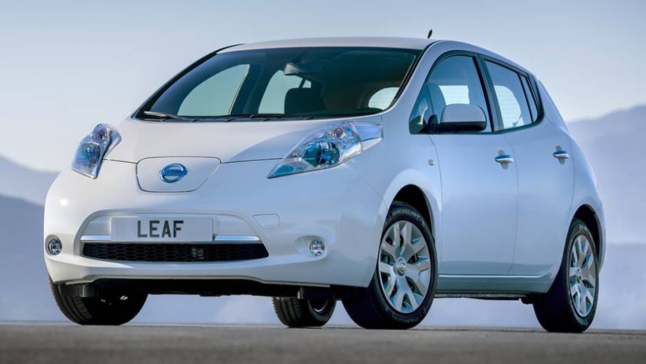 Mais um elétrico bem cotado: o já conhecido Nissan Leaf (92,45%) | <a href="https://preprod.quatrorodas.abril.com.br/noticias/fabricantes/reino-unido-lexus-is-eleito-melhor-carro-857460.shtml" rel="migration">Leia mais</a>