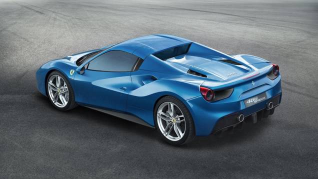 O teto rígido de vidro pode ser ajustado em três posições | <a href="https://preprod.quatrorodas.abril.com.br/noticias/fabricantes/ferrari-revela-488-spider-891362.shtml" rel="migration">Leia mais</a> O teto rígido de vidro pode ser ajustado em três posições | <a href="https://preprod.quatrorodas.abril.com.br/noticias/fabricantes/ferrari-revela-488-spider-891362.shtml" rel="migration">Leia mais</a>