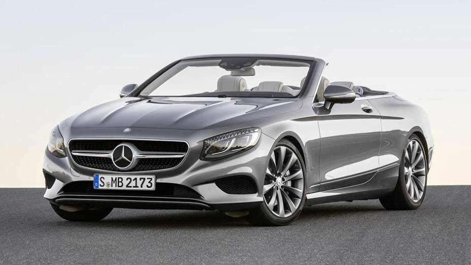 Há mais de 40 anos a Mercedes-Benz não lançava uma variante conversível para o Classe S <a href="https://preprod.quatrorodas.abril.com.br/noticias/fabricantes/mercedes-benz-resgata-antiga-tradicao-classe-s-cabriolet-901700.shtml" target="_blank" rel="migration">Leia mais</a>