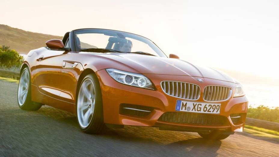 BMW Z4 Roadster 2014 | <a href="https://preprod.quatrorodas.abril.com.br/saloes/detroit/2013/bmw-z4-730389.shtml" rel="migration">Leia mais</a>