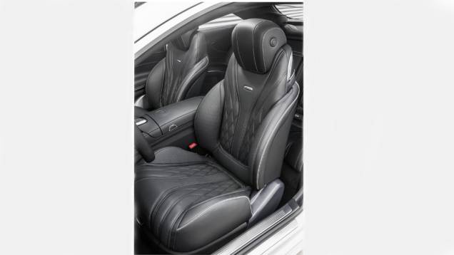 ... bancos esportivos com revestimento interno em couro do tipo Nappa | <a href="https://preprod.quatrorodas.abril.com.br/noticias/fabricantes/mercedes-benz-mostra-s-63-amg-coupe-777171.shtml" rel="migration">Leia mais</a> ... bancos esportivos com revestimento interno em couro do tipo Nappa | <a href="https://preprod.quatrorodas.abril.com.br/noticias/fabricantes/mercedes-benz-mostra-s-63-amg-coupe-777171.shtml" rel="migration">Leia mais</a>