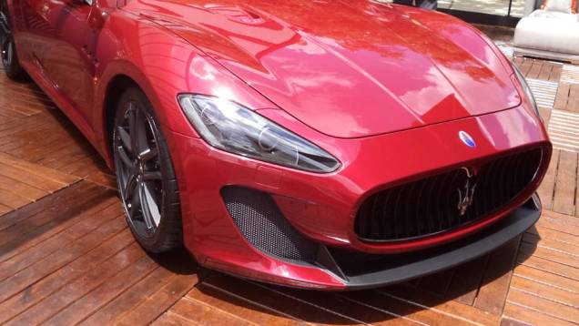Ao seu lado, uma bela GranCoupé | <a href="https://preprod.quatrorodas.abril.com.br/noticias/fabricantes/auto-premium-show-abre-portas-sp-760626.shtml" rel="migration">Leia mais</a> Ao seu lado, uma bela GranCoupé | <a href="https://preprod.quatrorodas.abril.com.br/noticias/fabricantes/auto-premium-show-abre-portas-sp-760626.shtml" rel="migration">Leia mais</a>
