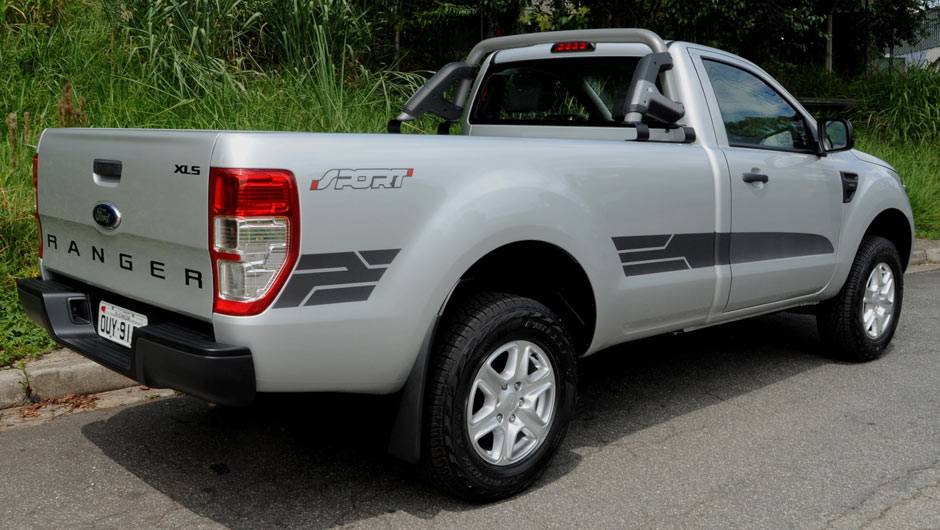 Oferecida apenas com c&acirc;mbio manual, ela sai por R$ 67.990 | <a href="https://preprod.quatrorodas.abril.com.br/carros/lancamentos/ford-ranger-sport-777328.shtml" rel="migration">Leia mais</a>
