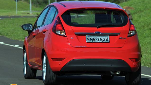 <a href="https://preprod.quatrorodas.abril.com.br/carros/lancamentos/ford-new-fiesta-2014-739245.shtml" rel="migration">Leia mais</a> <a href="https://preprod.quatrorodas.abril.com.br/carros/lancamentos/ford-new-fiesta-2014-739245.shtml" rel="migration">Leia mais</a>
