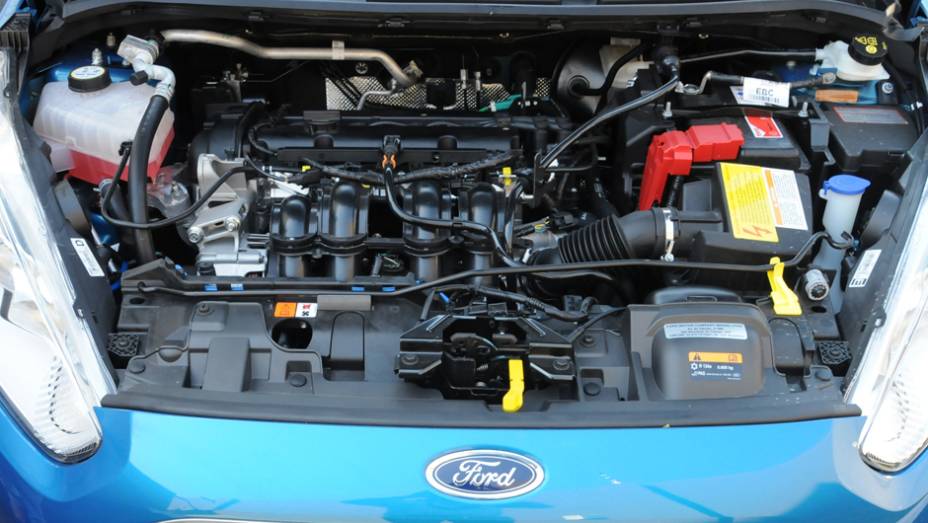 Novo motor Sigma 1.5 16V &eacute; uma das novidades do hatch <a href="https://preprod.quatrorodas.abril.com.br/carros/lancamentos/ford-new-fiesta-2014-739245.shtml" rel="migration">Leia mais</a>
