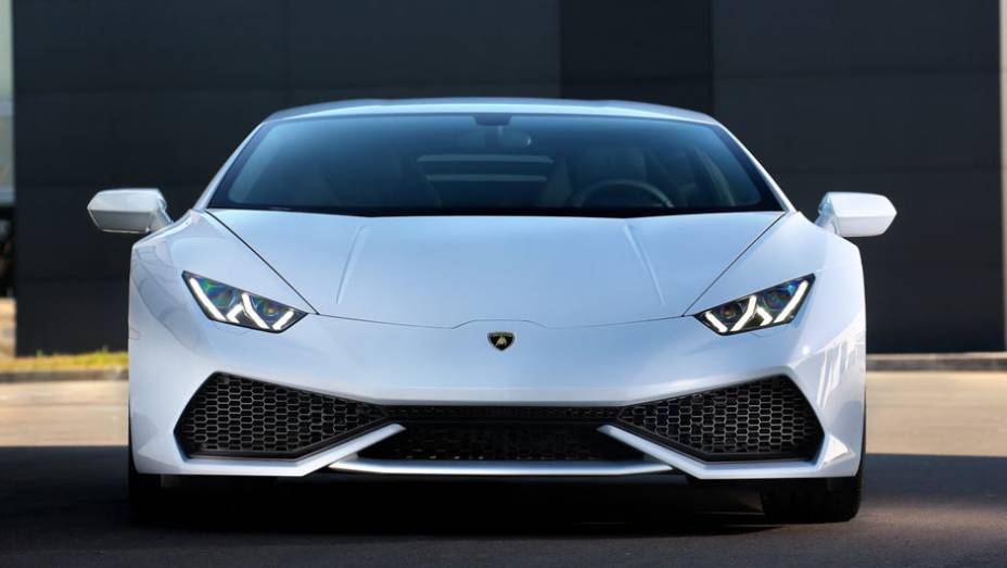 Tinha cansado da Gallardo? Então conheça a Huracan | <a href="https://preprod.quatrorodas.abril.com.br/noticias/saloes/genebra-2014/lamborghini-revela-huracan-775441.shtml" rel="migration">Leia mais</a>