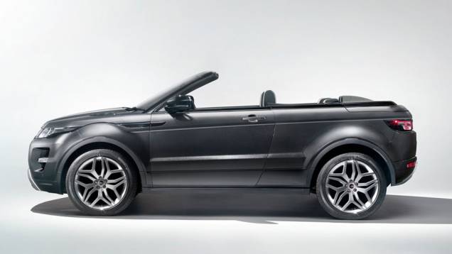 Conceito tem espaço para quatro pessoas e uma capota elétrica com sistema de proteção contra capotamento | <a href="https://preprod.quatrorodas.abril.com.br/saloes/genebra/2012/land-rover-range-rover-evoque-cabrio-678525.shtml" rel="migration">Leia mais</a> Conceito tem espaço para quatro pessoas e uma capota elétrica com sistema de proteção contra capotamento | <a href="https://preprod.quatrorodas.abril.com.br/saloes/genebra/2012/land-rover-range-rover-evoque-cabrio-678525.shtml" rel="migration">Leia mais</a>