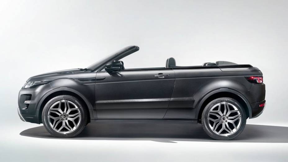 Conceito tem espa&ccedil;o para quatro pessoas e uma capota el&eacute;trica com sistema de prote&ccedil;&atilde;o contra capotamento | <a href="https://preprod.quatrorodas.abril.com.br/saloes/genebra/2012/land-rover-range-rover-evoque-cabrio-678525.shtml" rel="migration">Leia mais</a>