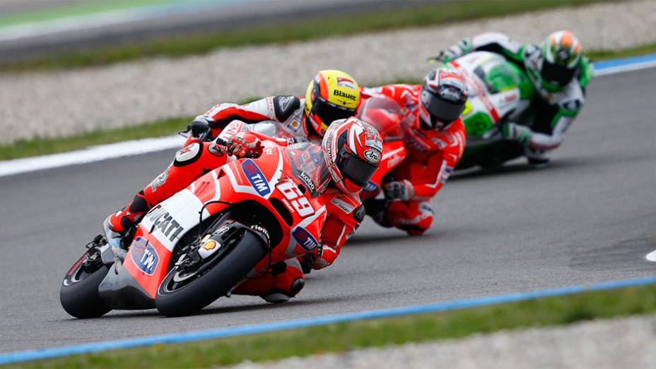 Nicky Hayden (Ducati Team) largará em décimo | <a href="https://preprod.quatrorodas.abril.com.br/moto/noticias/motogp-crutchlow-conquista-pole-assen-745300.shtml" rel="migration">Leia mais</a>