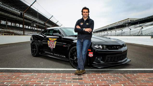 A Verizon Indycar Series apresentou seu novo Pace Car | <a href="https://preprod.quatrorodas.abril.com.br/noticias/fabricantes/f-indy-apresenta-seu-novo-pace-car-chevrolet-camaro-z-28-777840.shtml" rel="migration">Leia mais</a> A Verizon Indycar Series apresentou seu novo Pace Car | <a href="https://preprod.quatrorodas.abril.com.br/noticias/fabricantes/f-indy-apresenta-seu-novo-pace-car-chevrolet-camaro-z-28-777840.shtml" rel="migration">Leia mais</a>