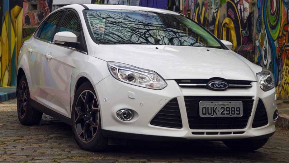 O motor Duratec &eacute; o primeiro flex do mundo com inje&ccedil;&atilde;o direta de combust&iacute;vel | <a href="https://preprod.quatrorodas.abril.com.br/carros/lancamentos/novo-ford-focus-sedan-755333.shtml" rel="migration">Leia mais</a>