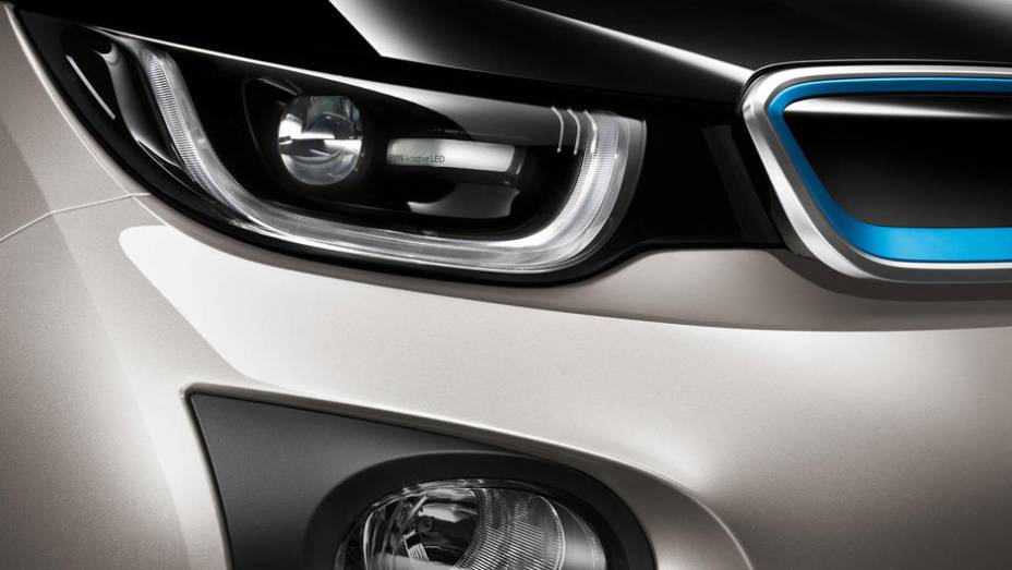 O i3 ser&aacute; vendido por 34.950 euros no mercado alem&atilde;o | <a href="https://preprod.quatrorodas.abril.com.br/saloes/frankfurt/2013/bmw-i3-753151.shtml" rel="migration">Leia mais</a>
