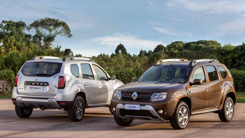 A Renault muda o visual do Duster para tentar conter o efeito novidade de Honda HR-V e Jeep Renegade | <a href="https://preprod.quatrorodas.abril.com.br/noticias/fabricantes/renault-duster-2016-estreia-novo-visual-852094.shtml" target="_blank" rel="migration">Leia mais</a>