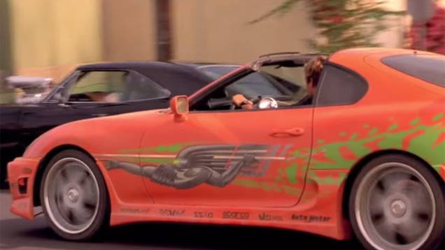 Toyota Supra: possivelmente o carro mais emblemático de toda a saga, este esportivo foi dirigido por Brian OConnor (Paul Walker) na famosa cena final de Velozes e Furiosos (2001) Toyota Supra: possivelmente o carro mais emblemático de toda a saga, este esportivo foi dirigido por Brian OConnor (Paul Walker) na famosa cena final de Velozes e Furiosos (2001)