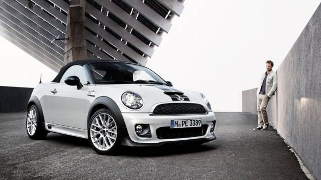 O Roadster é o sexto membro da família MINI | <a href="https://preprod.quatrorodas.abril.com.br/noticias/mini-roadster-chega-r-132-950-318180_p.shtml" rel="migration">Leia mais</a> O Roadster é o sexto membro da família MINI | <a href="https://preprod.quatrorodas.abril.com.br/noticias/mini-roadster-chega-r-132-950-318180_p.shtml" rel="migration">Leia mais</a>